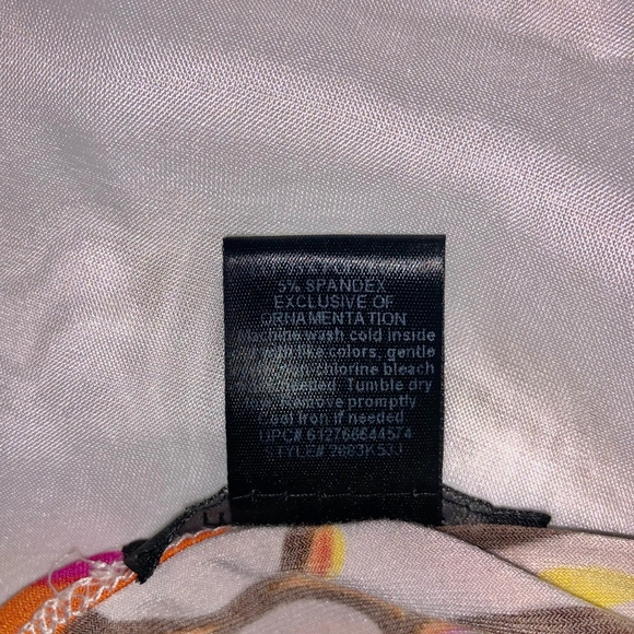 ✨Cute Summer Outfits. Top Lg, Shorts size 8 - Picture 6 of 16